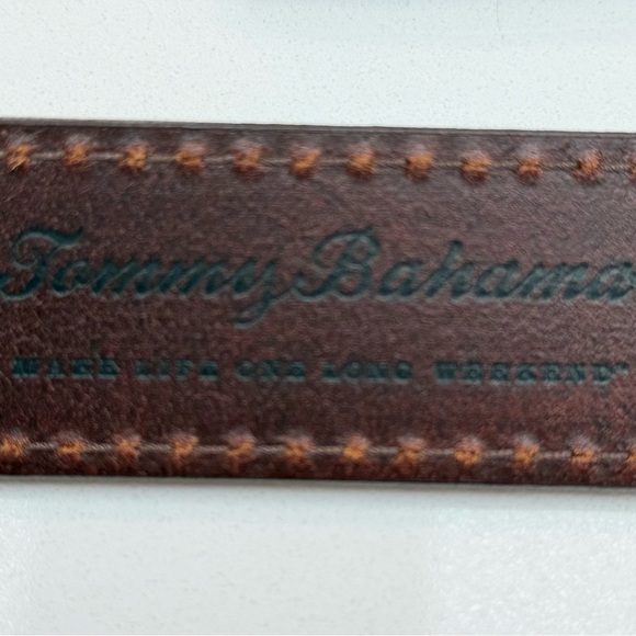 Tommy Bahama Heavy Stitch Brown Leather Belt 50 Inches in Excellent Condition - Picture 4 of 13